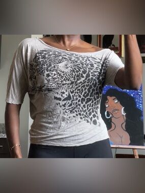 Y2K Leopard Graphic Batwing Top Beige Bedazzled Off Shoulder Tee L